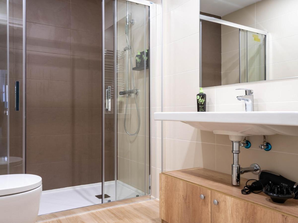 Limehome Barcelona Carrer De Besalu 90 - Estancia Temporal 외부 사진